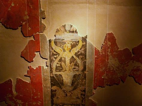 File:Pintura mural romana procedent de l excavació ...