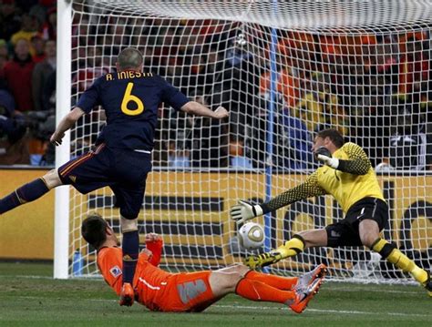 Final Copa del mundo 2010   Gol de Iniesta minuto 116 de ...