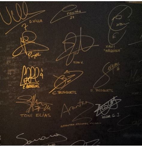 firma de los jugadores del Fútbol Club Barcelona