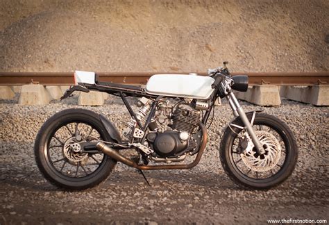 First Notion Yamaha SR250 Cafe Racer | Return of the Cafe Racers