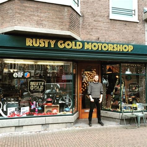 Flake Kings: Rusty Gold Motorshop