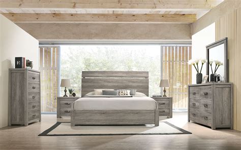 Floren Contemporary Weathered Gray Wood Bedroom Set, King ...