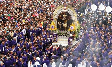 Folclore Eterno Peru: Las mil fiestas de Octubre en el país