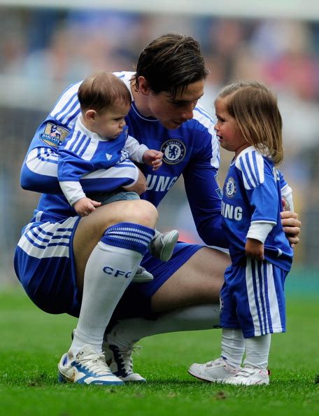 Football Stars: Fernando Torres With Kids And Wife Olalla