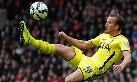 Football transfer rumours: Harry Kane to Manchester United ...