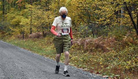 For 100 year old Pa. man, running is all about love ...
