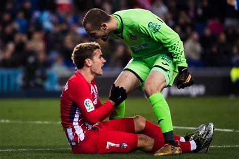 Former manager discusses potential of Pau Lopez returning ...