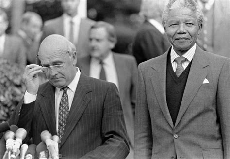 Former South African President Nelson Mandela dies at 95 ...