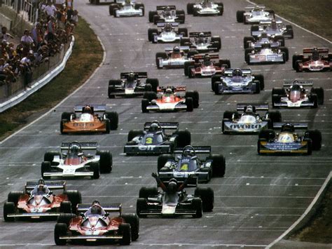 Formula 1 Grid, 1976. Notice Andretti s  intriguing ...