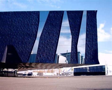 Forum Barcelona: Herzog & de Meuron Architects   e architect