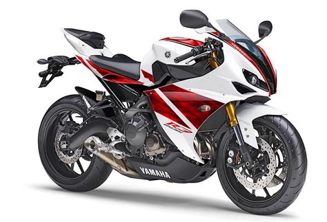 Foto Novità moto Yamaha 2014 – Le sportive si rinnovano?