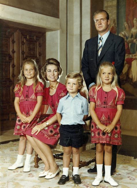 Foto oficial familia real. | Prinzessin sofia, Königin ...