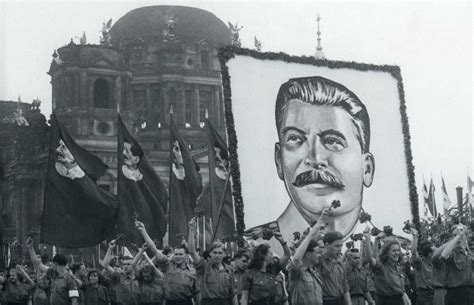 Fotogenia de la Guerra Fría: Purgas estalinistas y Gulag
