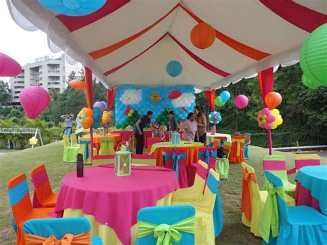 fotos de fiestas infantiles con decoracion colorida ...