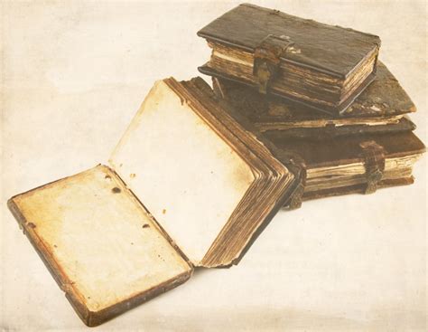 Fotos de libros antiguos Curiosidades.info
