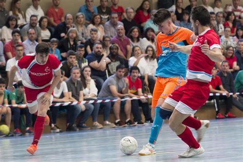 Fotos: Fútbol sala. Campeonato España Juveniles  Corazonistas vs. Malta ...