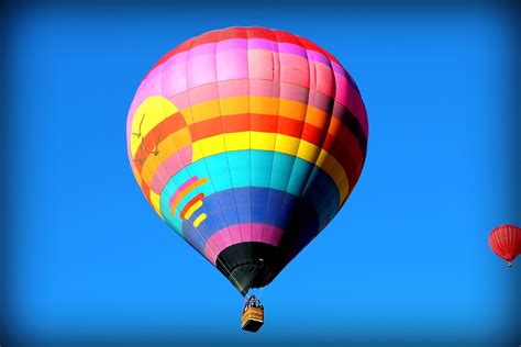 Fotos gratis : cielo, aire, globo aerostático, volador ...