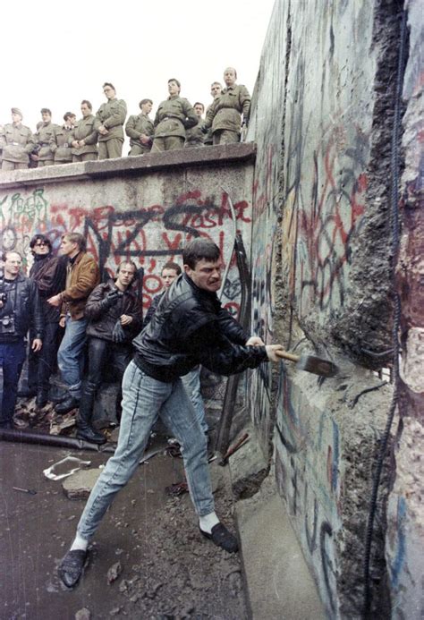 Fotos: La caída del muro de Berlín cumple 25 años ...