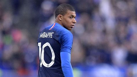 France s Kylian Mbappe leaves training after tackle from ...