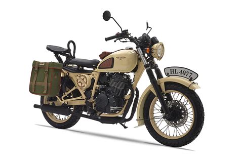 France s Mash Desert Force 400 is a military buff s dream ...