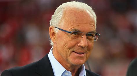 Franz Beckenbauer :: Ehrenspielführer/ innen :: Historie ...