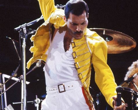 Freddie Mercury: curiosidades sobre su vida, obra y milagros
