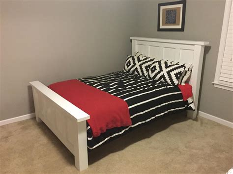 Full Size Bed   buildsomething.com