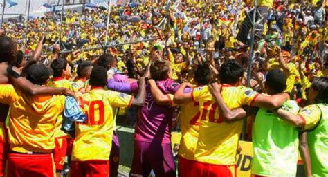 Fútbol Ecuador Serie B Aucas a paso firme hacia el título, tres equipos ...