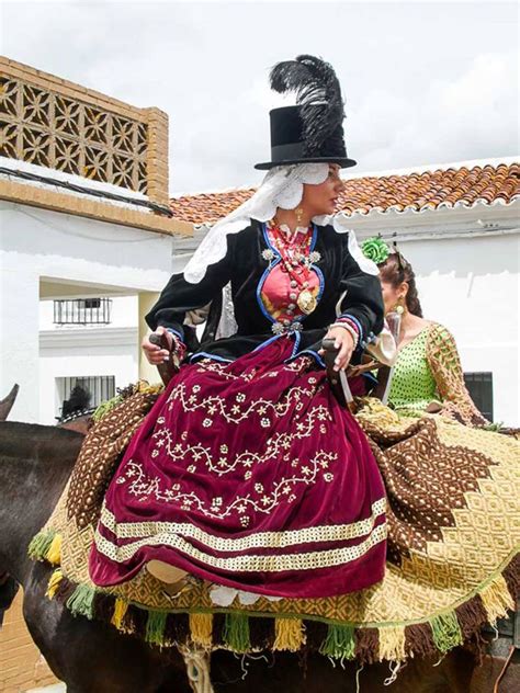 Gabacha a caballo. Autor: Antonio Pereira. | Traje tradicional, Vestido ...