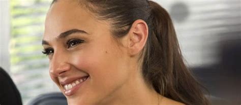GAL GADOT | BIOGRAPHY, LIFE, WIKI, AGE, HEIGHT, FAMILY...