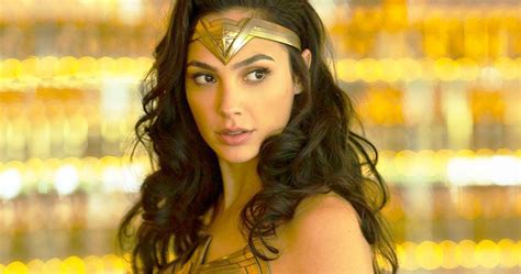 Gal Gadot Is Back in Costume in Wonder Woman 1984 Photo