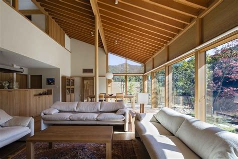 Gallery of A House with a Ryūrei Style Tea Room / Takashi Okuno ...