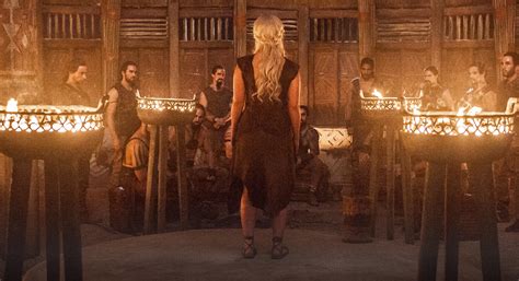 Game of Thrones’ Emilia Clarke Explains Daenerys   Unburnt  Scene