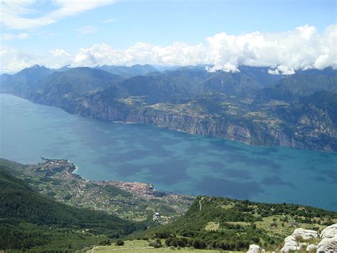 Gardské jezero – Wikipedie