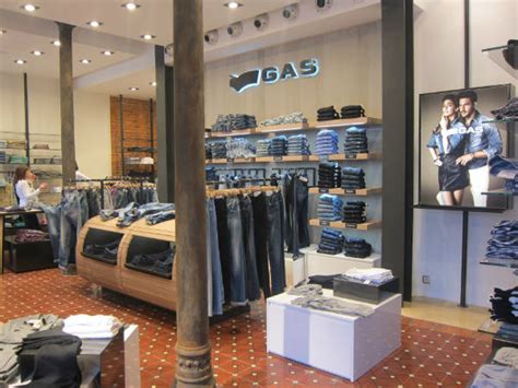 Gas Jeans abre su primera tienda en Bilbao | DolceCity.com