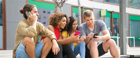Generación X vs Millennials: Diferencias en el uso de Internet   ED