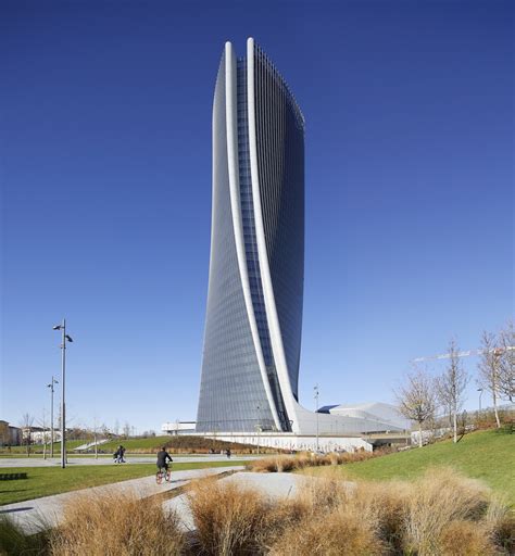 Generali Tower / Zaha Hadid Architects | Building of the ...