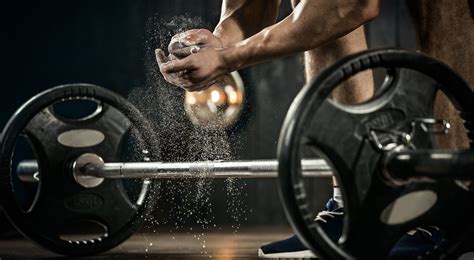 Gimnasio vs CrossFit: el debate que divide al mundo del fitness   MENzig