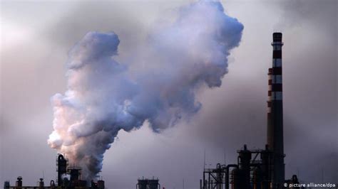 Global CO2 emissions to rise for first time in years ...