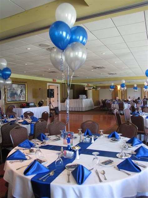 graduation party decorating with balloons | Party People ...