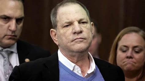 Gran jurado acusa formalmente a Harvey Weinstein por violación y ...