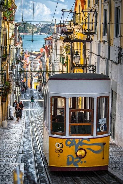 Great Cable Car Rides Lisbon, Portugal | Everyone`s ...
