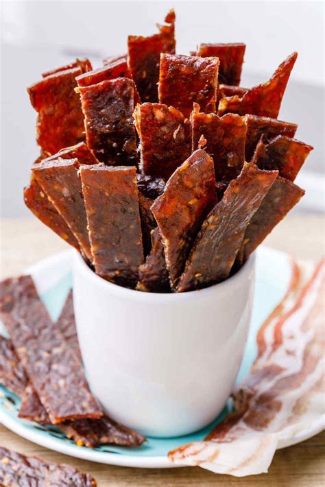 Ground Beef Jerky Recipes   Easy Homemade Ground Beef ...
