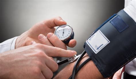 Grupo Bastón de Oro » Cómo medir la presión arterial