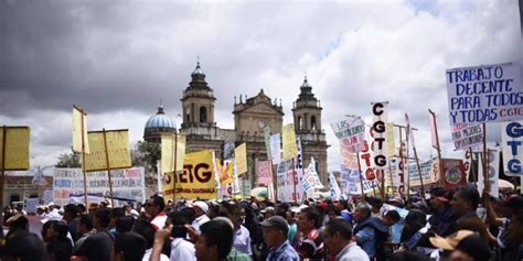 Guatemala conmemora la Revolución de 1944 con rechazo a la corrupción ...