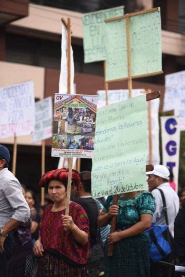 Guatemala conmemora la Revolución de 1944 con rechazo a la corrupción ...