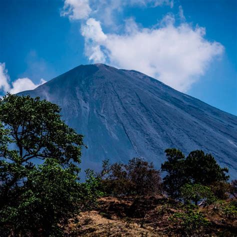 Guatemala Impact Marathon en el volcán Pacaya | Marzo 2019 ...