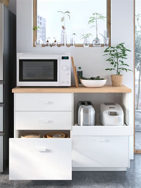 Guía de cocina KUNGSBACKA: blanca y respetuosa   IKEA