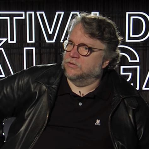 Guillermo del Toro:  La coherencia ha hecho que ruede menos películas ...