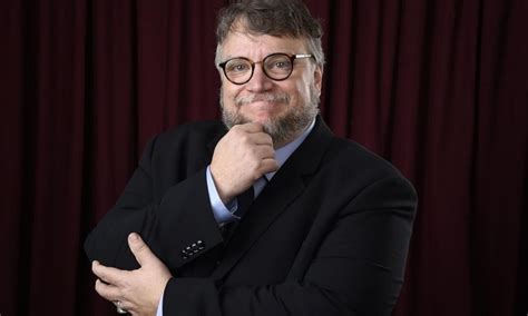 Guillermo del Toro regala viajes en el día de su cumpleaños. | Colegio ...